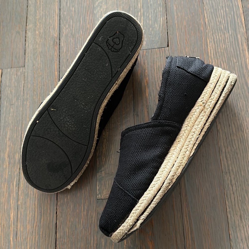 Bobs From Sketchers Size 8 Shoes - image 2